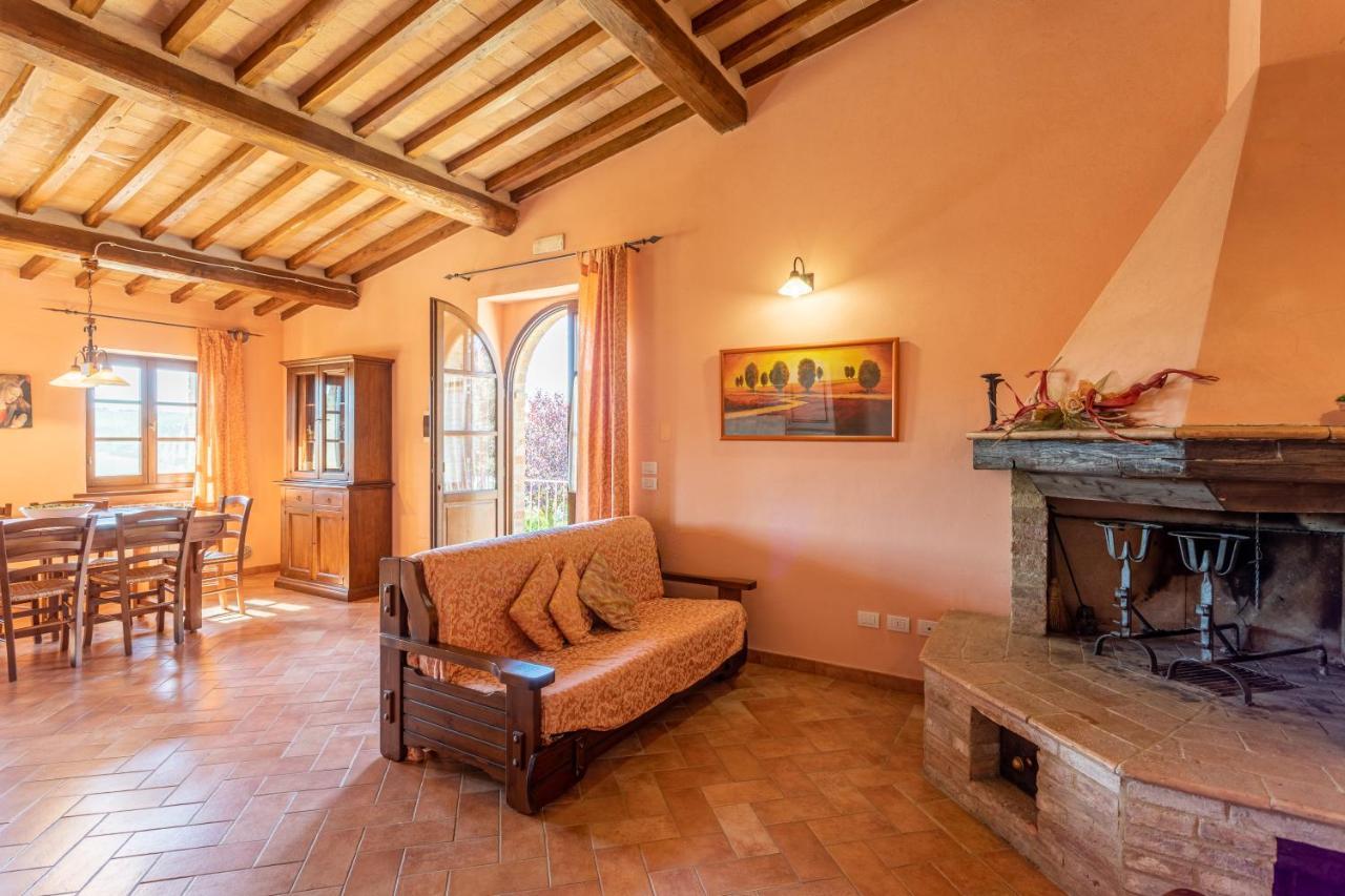 Agriturismo S. Eurosia Montalcino Eksteriør bilde