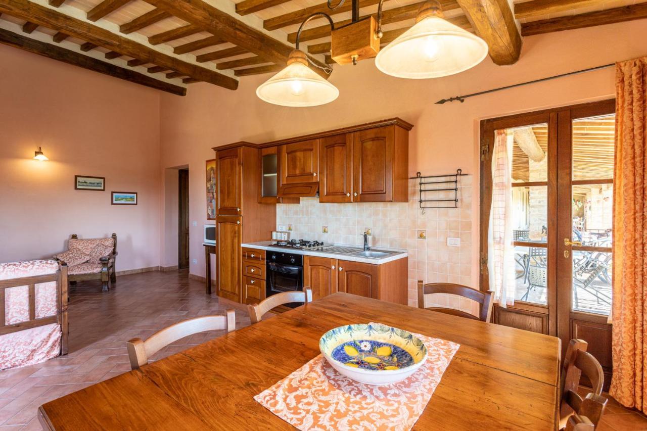 Agriturismo S. Eurosia Montalcino Eksteriør bilde